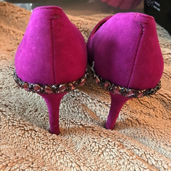 Womens shoes - Picture 2 of 8